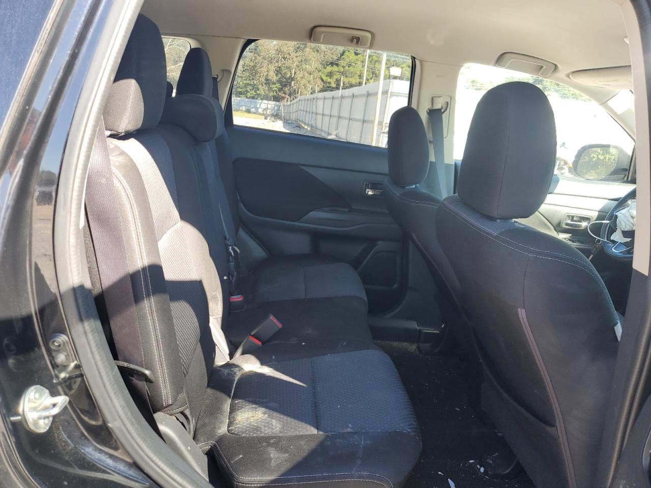 2017 Mitsubishi Outlander Es VIN: JA4AZ2A31HZ032312 Lot: 86409745