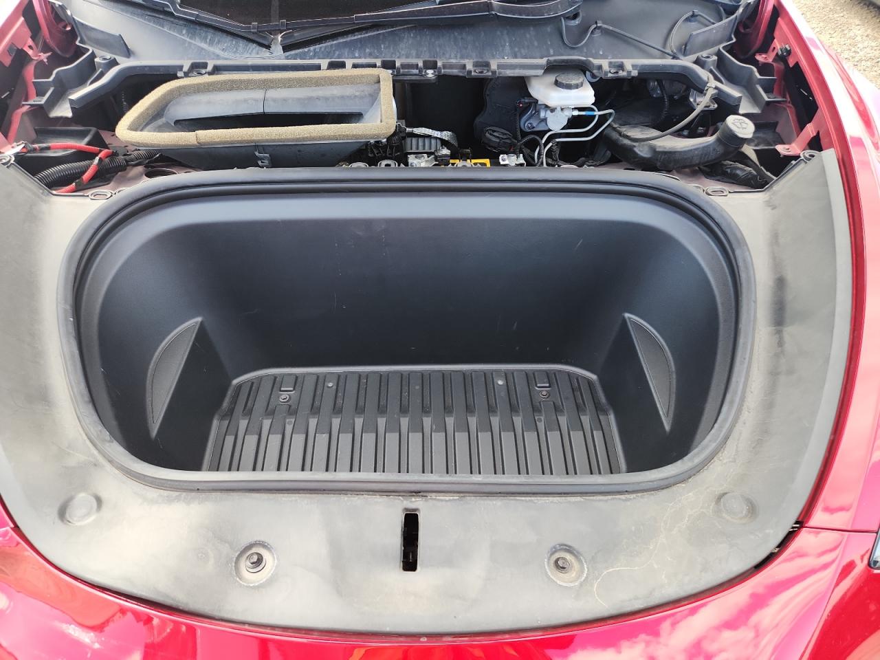 2020 Tesla Model Y VIN: 5YJYGDEE5LF053518 Lot: 84973665