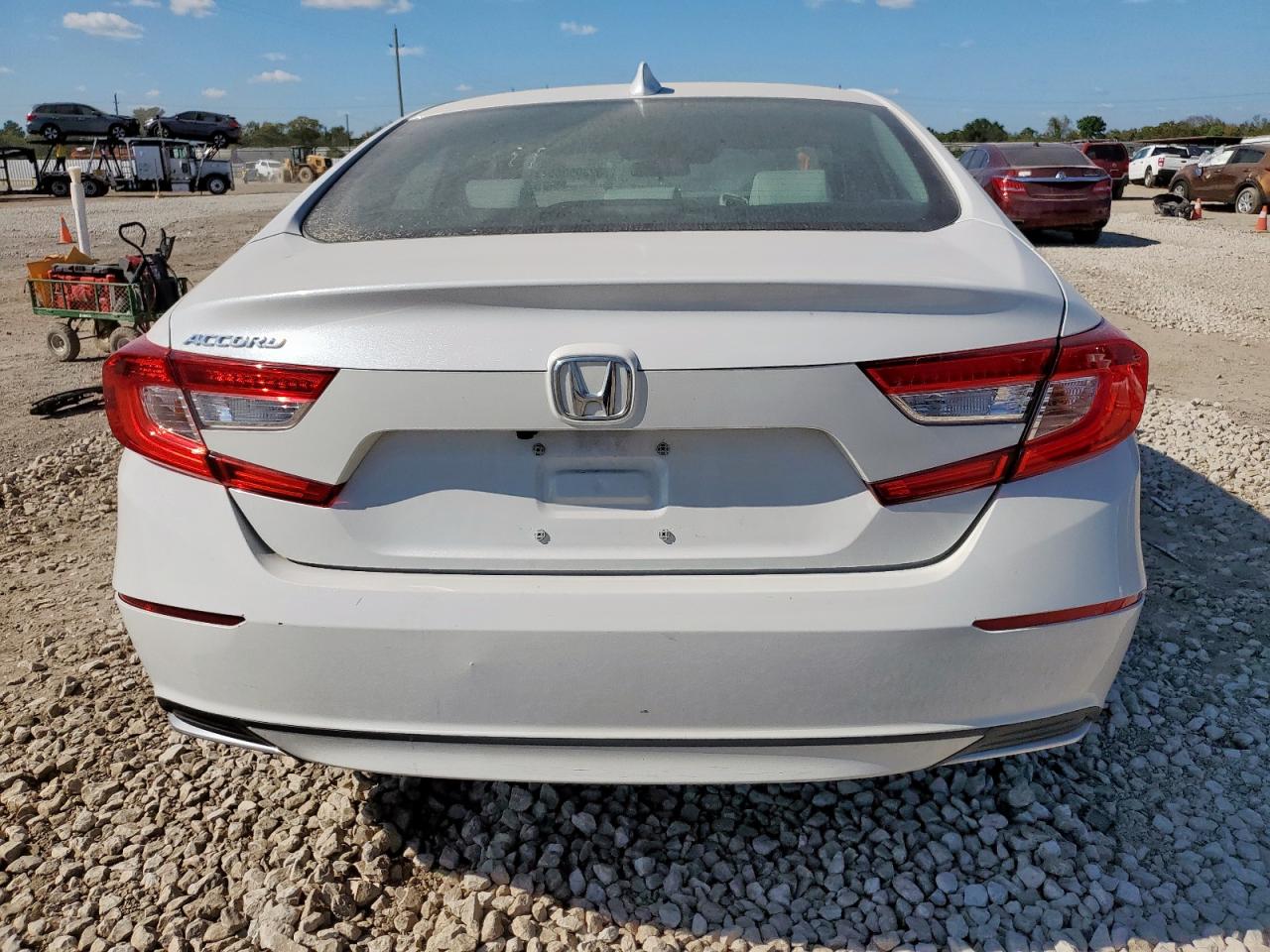 2018 Honda Accord Lx VIN: 1HGCV1F1XJA262030 Lot: 82305065