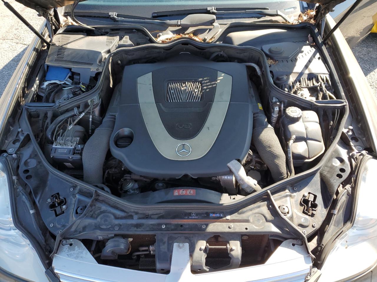 2008 Mercedes-Benz Cls 550 VIN: WDDDJ72XX8A121762 Lot: 84990595