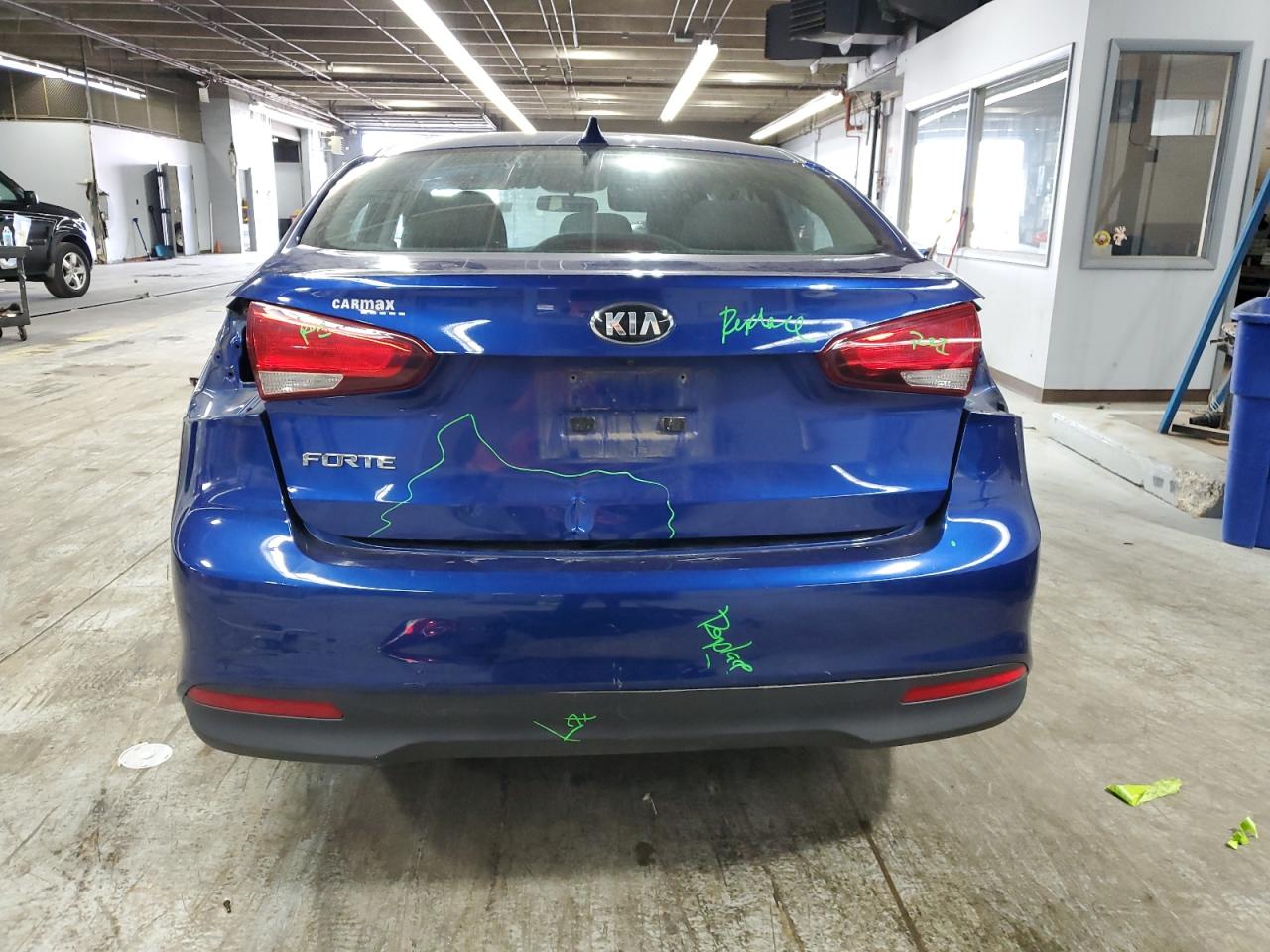2017 Kia Forte Lx VIN: 3KPFL4A7XHE105457 Lot: 83825075