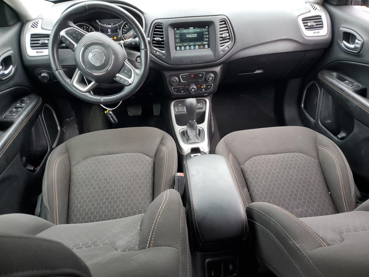 2020 Jeep Compass Sport VIN: 3C4NJCAB1LT169827 Lot: 82216975