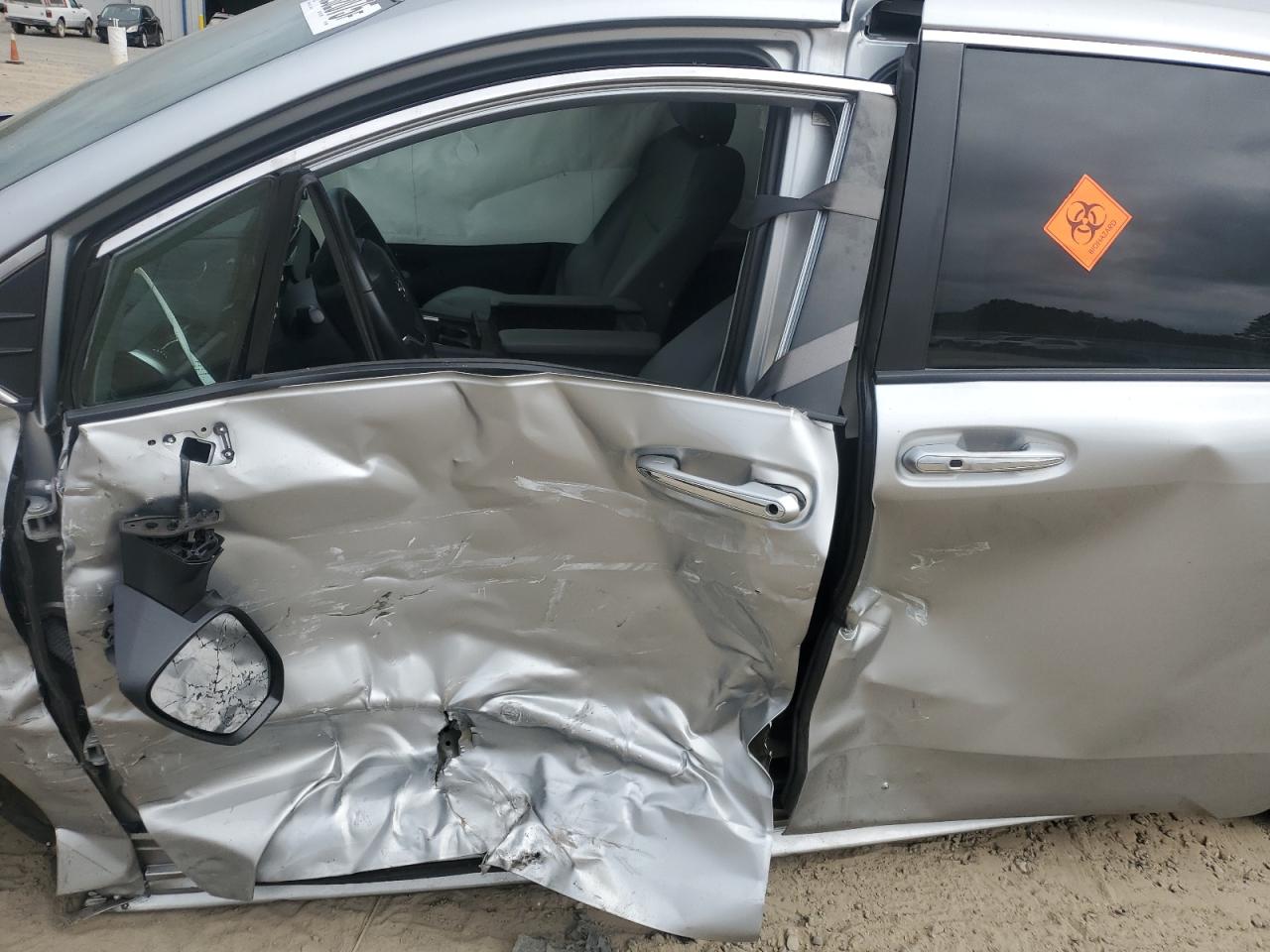 2022 Toyota Sienna Xle VIN: 5TDYRKEC0NS119484 Lot: 85202075