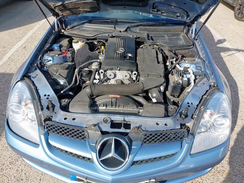 2011 MERCEDES-BENZ SLK SLK 200K 2DR TIP AUTO