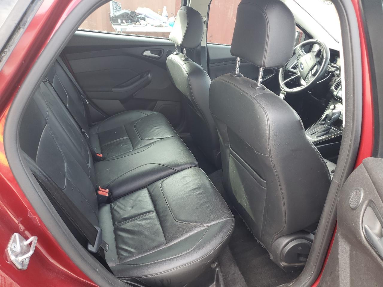 2017 Ford Focus Titanium VIN: 1FADP3N26HL215441 Lot: 85089925