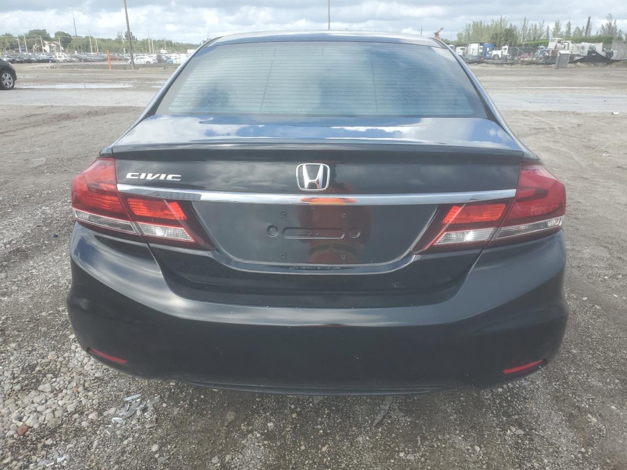 2014 Honda Civic Lx VIN: 19XFB2F50EE037762 Lot: 84778955