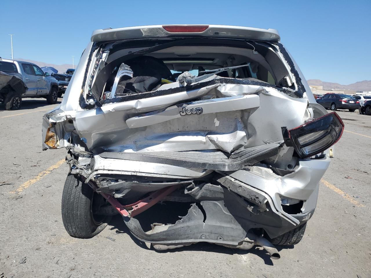 2014 Jeep Compass Latitude VIN: 1C4NJCEB0ED539748 Lot: 85785235