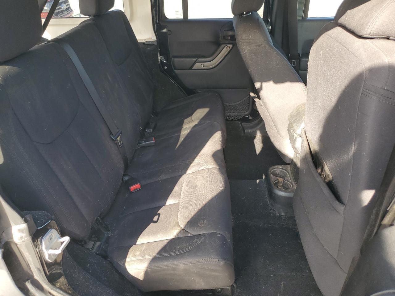 2013 Jeep Wrangler Unlimited Sport VIN: 1C4BJWDG8DL643314 Lot: 85577405