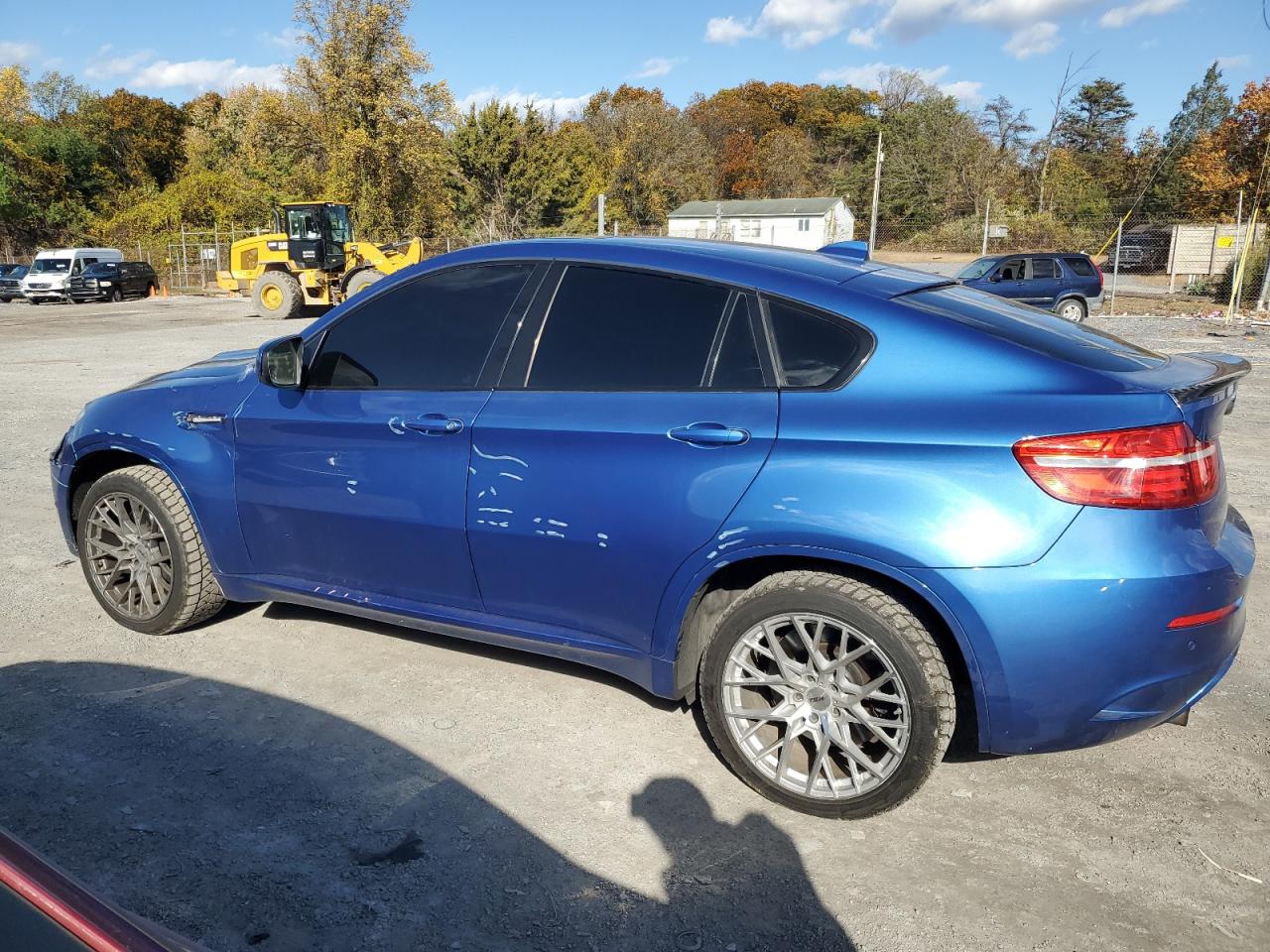 Фото: 5YMGZ0C59E0C40676