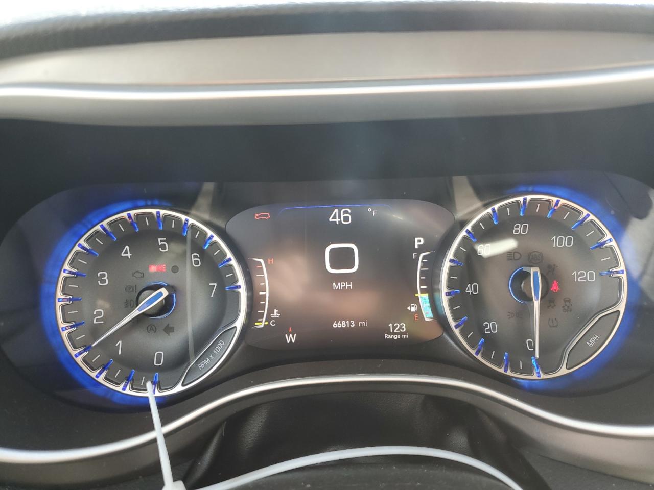 2021 Chrysler Pacifica Touring L VIN: 2C4RC1BG2MR500560 Lot: 86866675