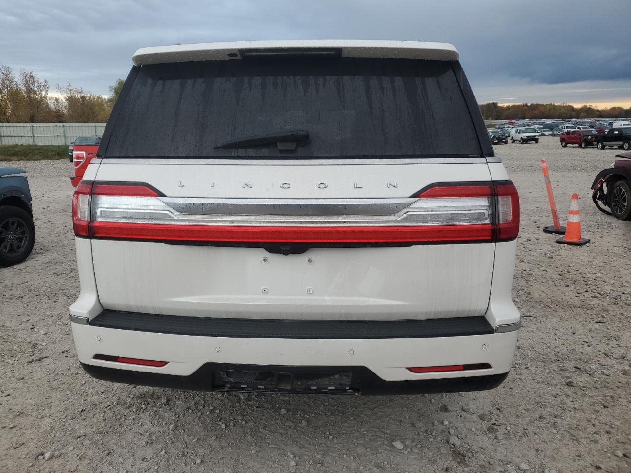 2019 Lincoln Navigator L Reserve VIN: 5LMJJ3LT9KEL12714 Lot: 90225055