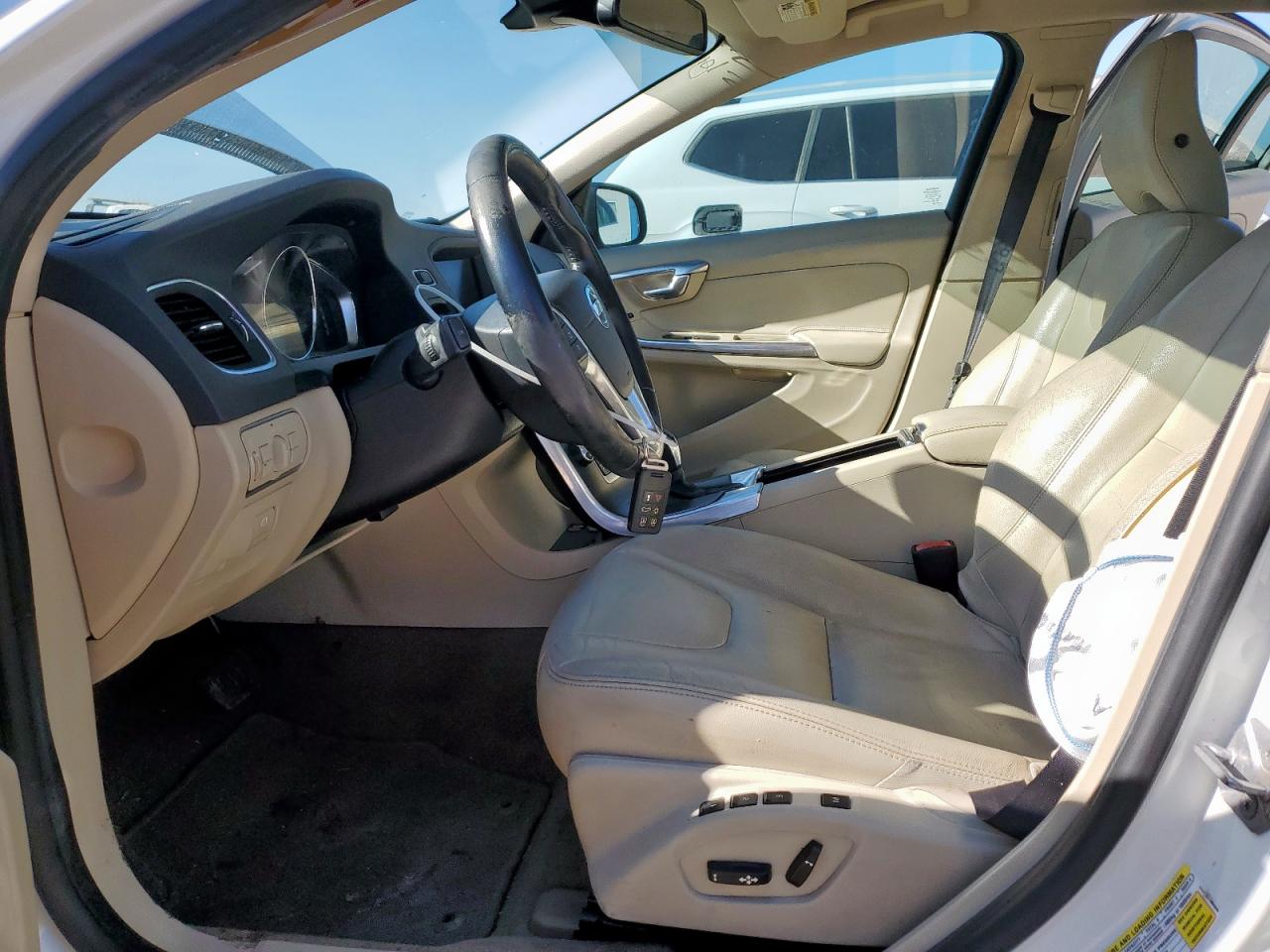 2015 Volvo S60 Premier VIN: YV140MFB2F1312478 Lot: 90942615