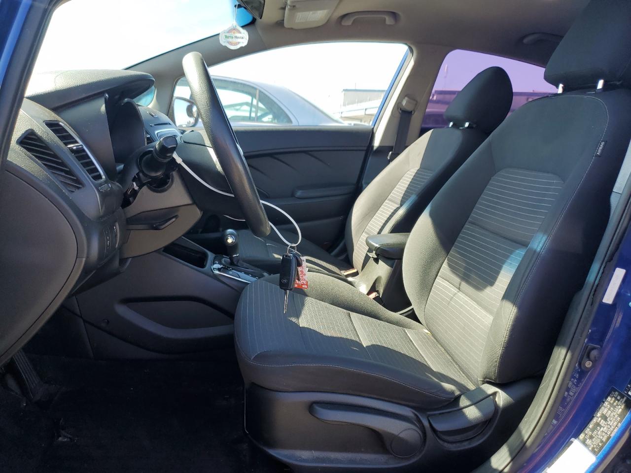 2017 Kia Forte Lx VIN: 3KPFL4A7XHE086134 Lot: 84032615