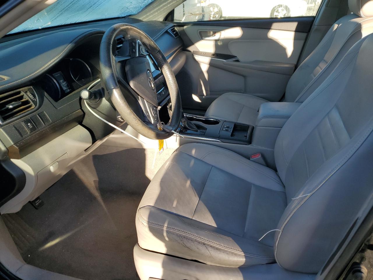 2015 Toyota Camry Le VIN: 4T1BF1FK4FU893017 Lot: 86257905