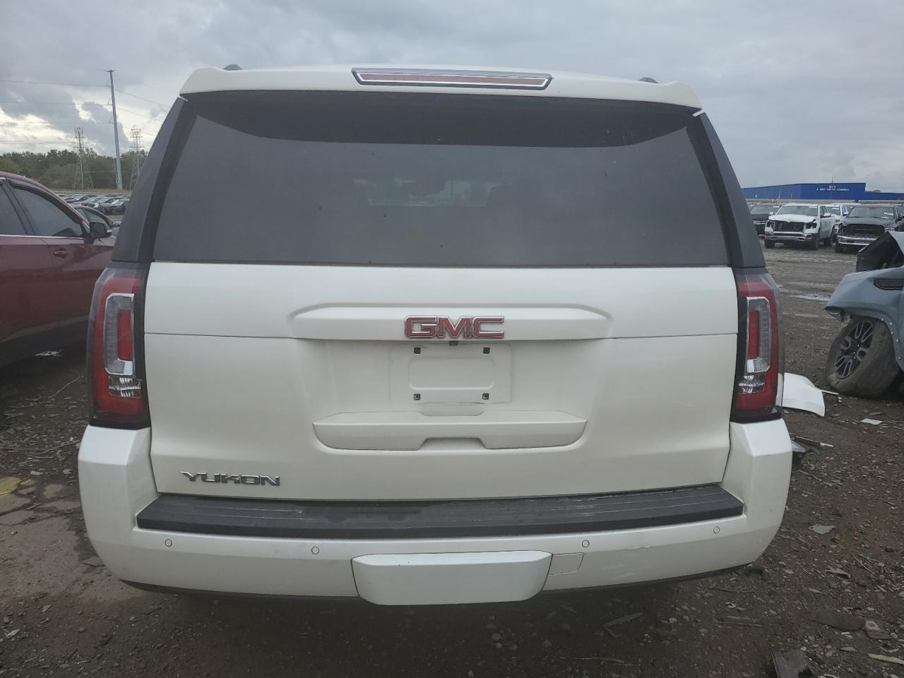 2015 GMC Yukon Slt VIN: 1GKS1BKC0FR558805 Lot: 81975875