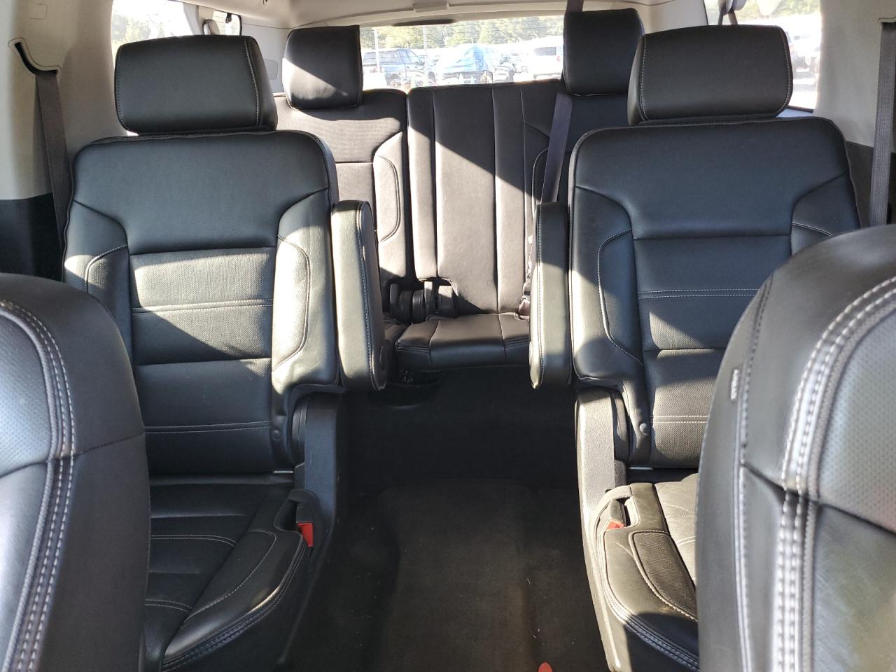 2016 GMC Yukon Xl Denali VIN: 1GKS1HKJ9GR112333 Lot: 85317055