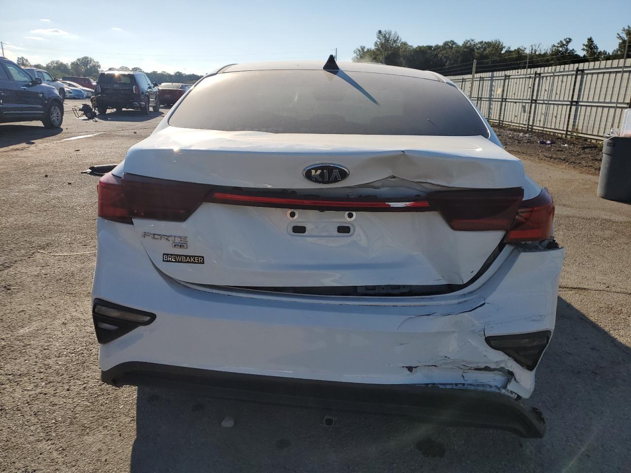 2021 Kia Forte Fe VIN: 3KPF24AD9ME402724 Lot: 84280655