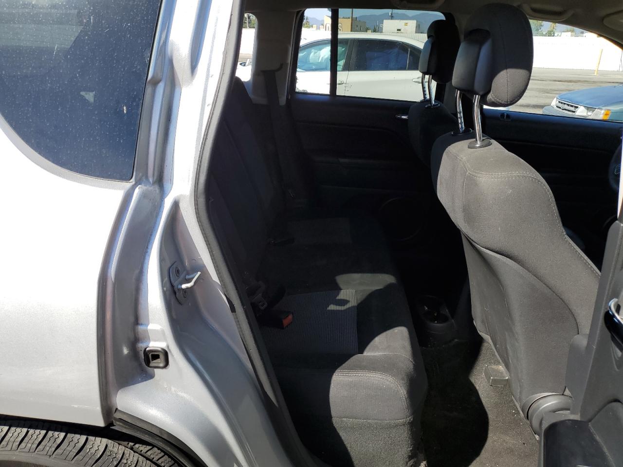 2011 Jeep Compass Sport VIN: 1J4NT1FA3BD260269 Lot: 85145185