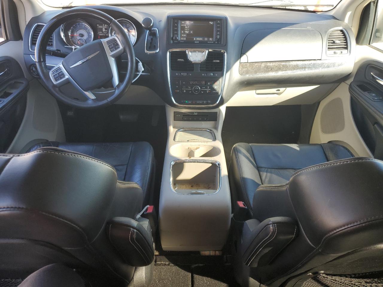 2013 Chrysler Town & Country Limited VIN: 2C4RC1GG9DR748183 Lot: 81897175