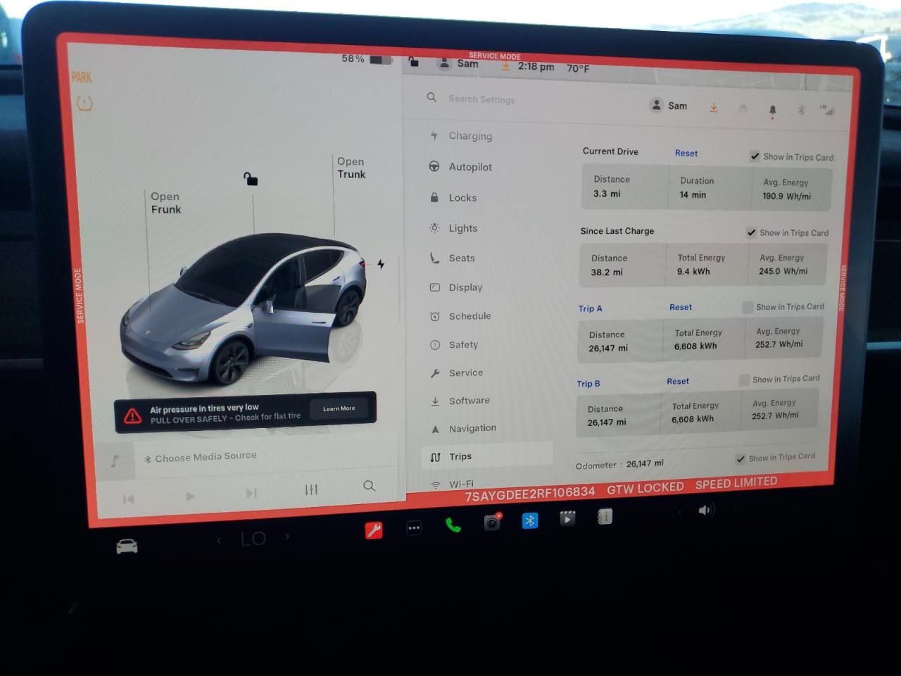 2024 Tesla Model Y VIN: 7SAYGDEE2RF106834 Lot: 89711075