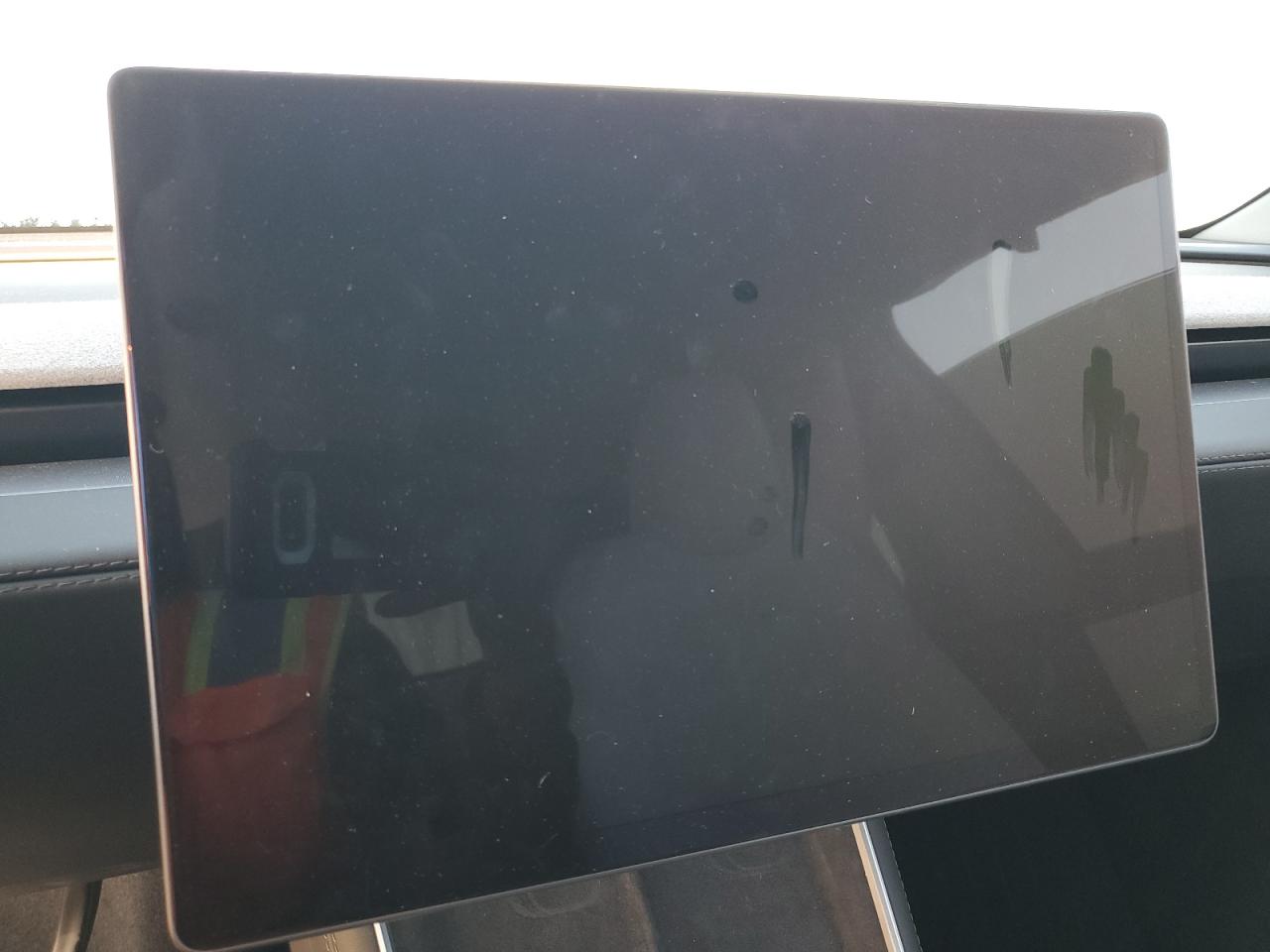 2026 Tesla Model Y VIN: 7SAYGDEE8TF341648 Lot: 89904755