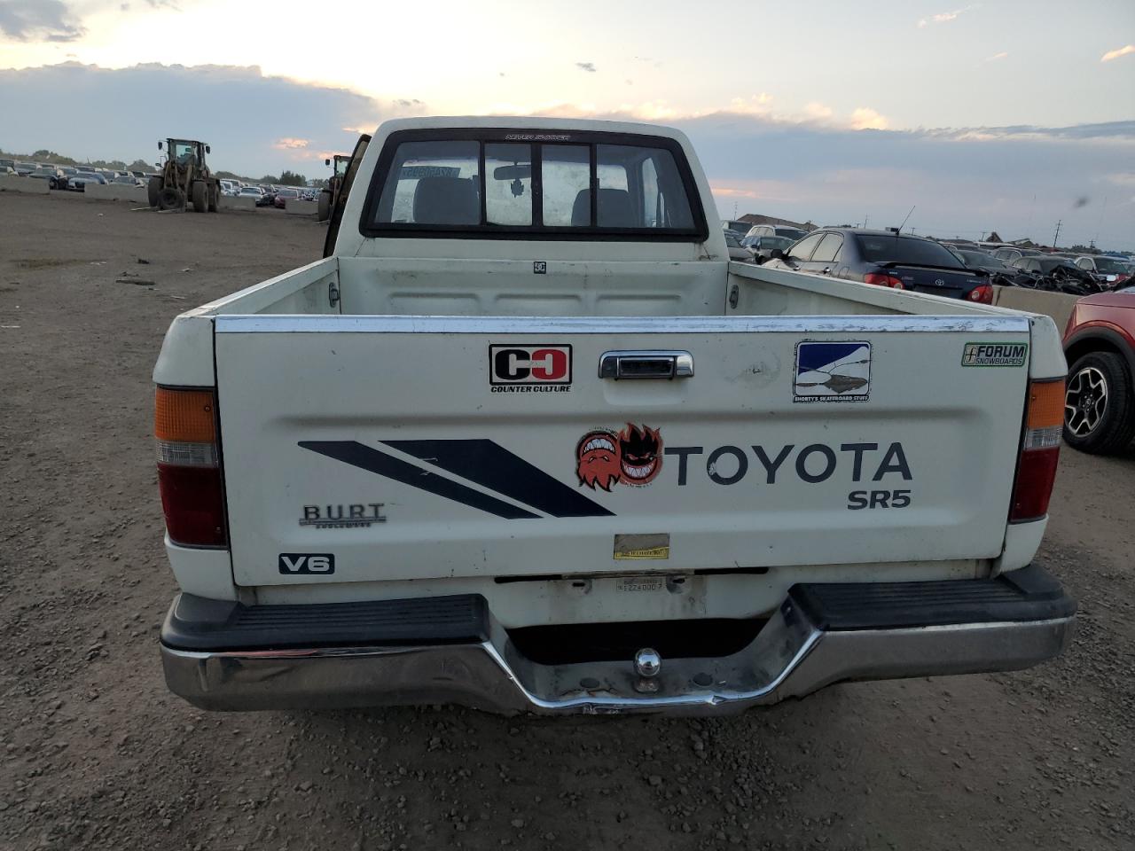 1990 Toyota Pickup 1/2 Ton Extra Long Wheelbase Sr5 VIN: JT4VN13G4L0016051 Lot: 82450995