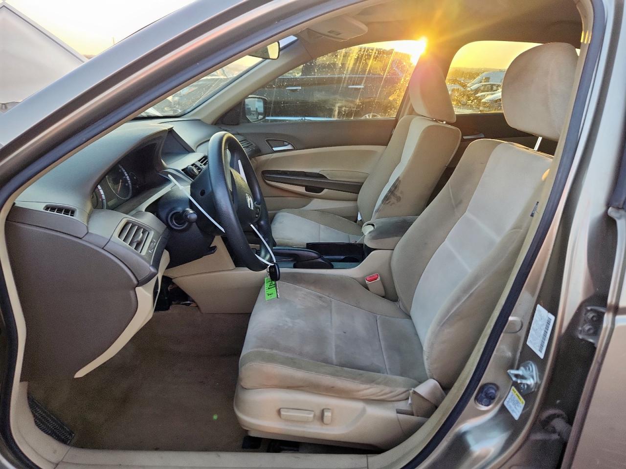 2008 Honda Accord Lxp VIN: JHMCP26498C016415 Lot: 85836925