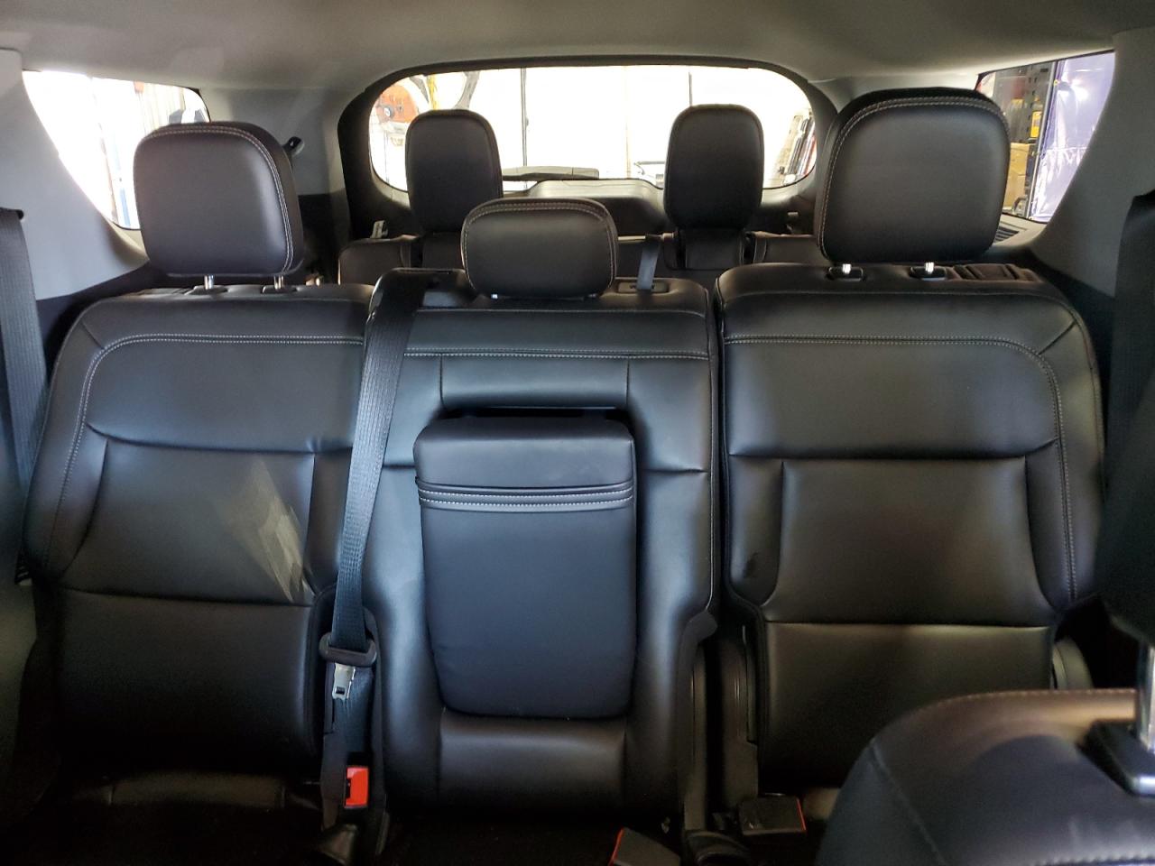 2022 Ford Explorer Xlt VIN: 1FMSK8DHXNGA14869 Lot: 85858275