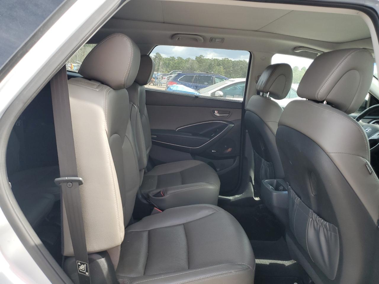 2017 Hyundai Santa Fe Se Ultimate VIN: KM8SR4HF6HU257064 Lot: 84640615