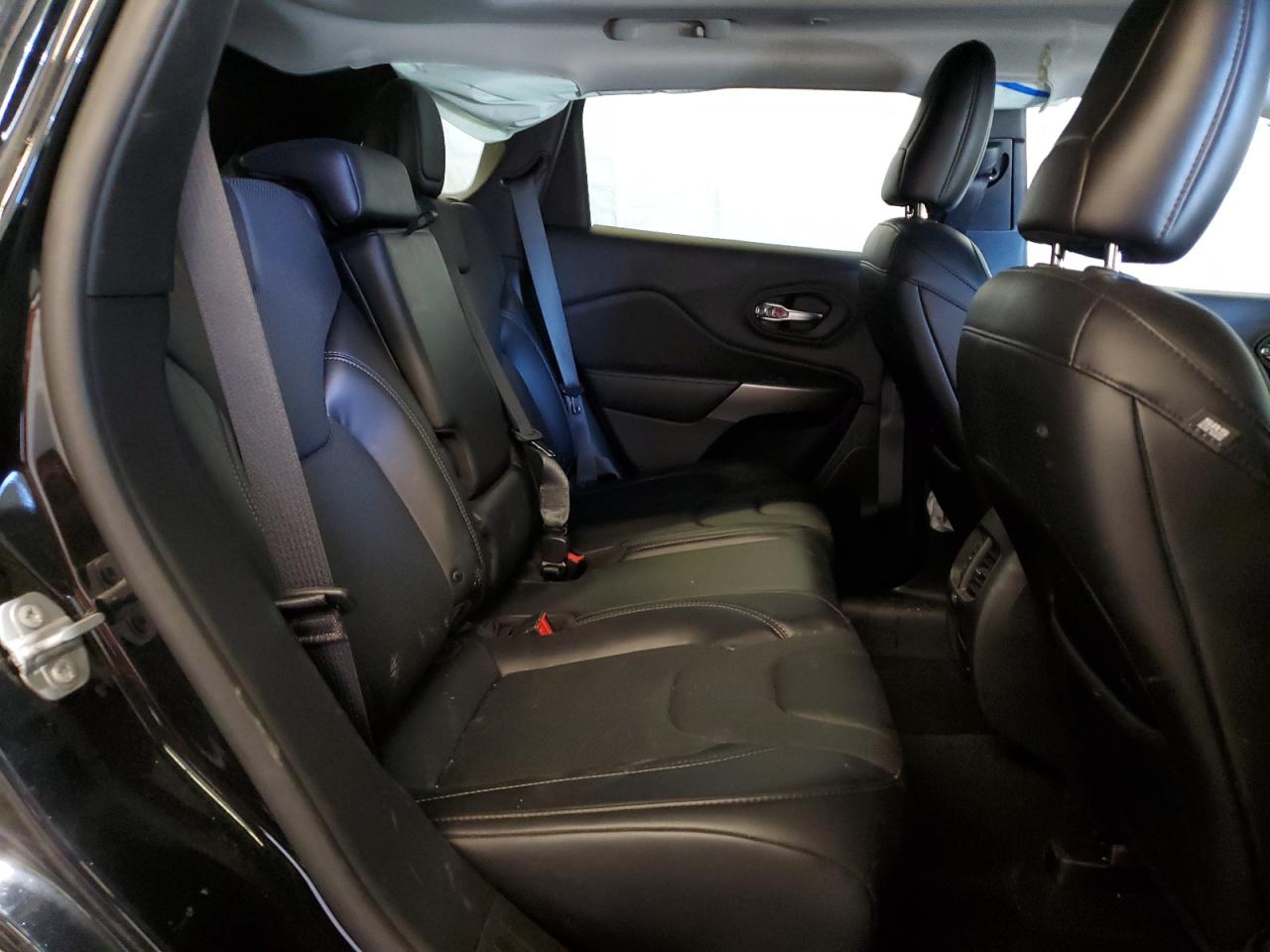 2019 Jeep Cherokee Limited VIN: 1C4PJMDX0KD470504 Lot: 85305235