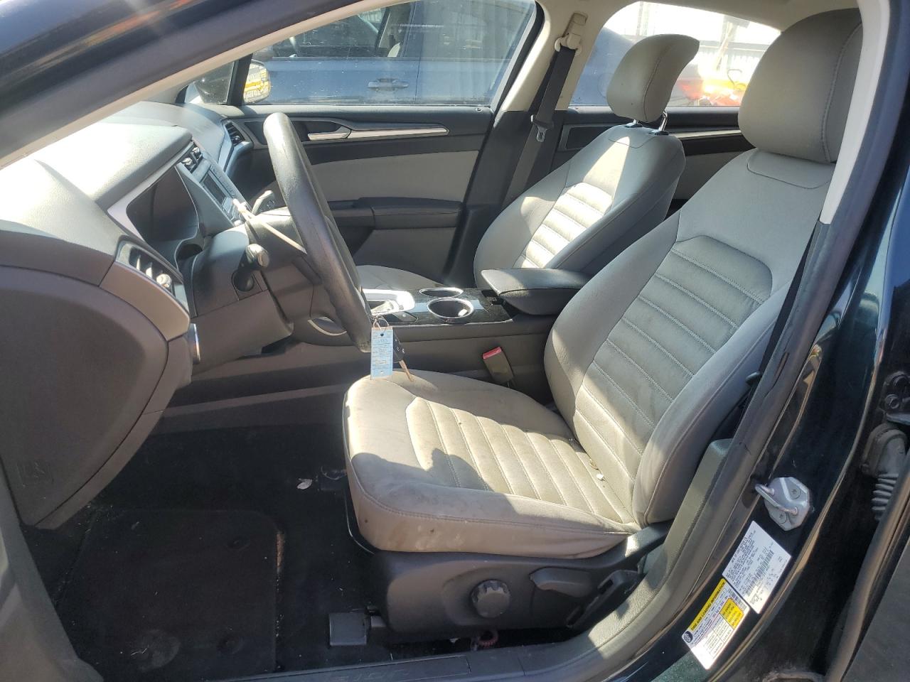 2014 Ford Fusion S VIN: 3FA6P0G75ER148005 Lot: 84301365