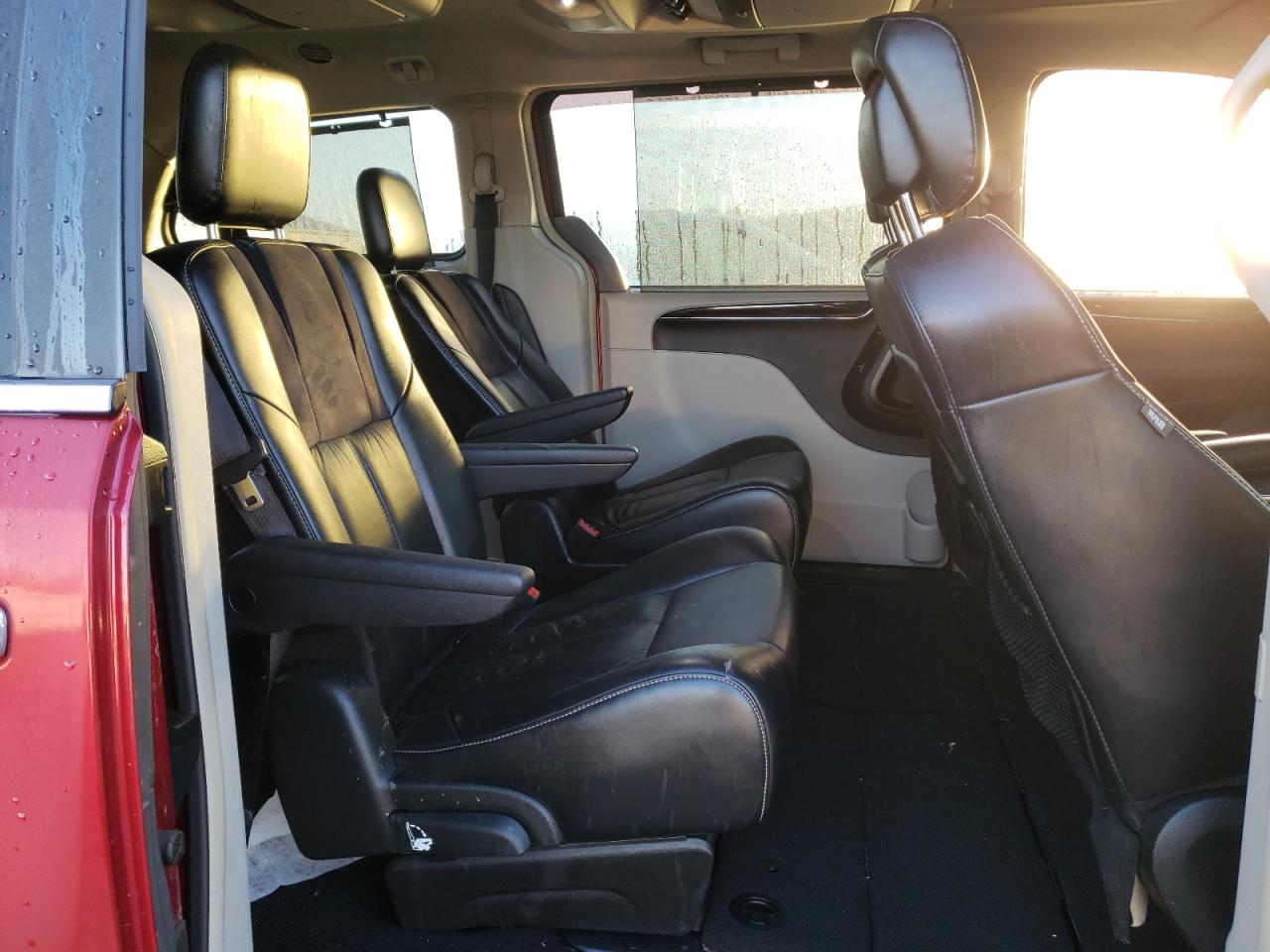 2015 Chrysler Town & Country Limited Platinum VIN: 2C4RC1GG9FR506254 Lot: 90928905