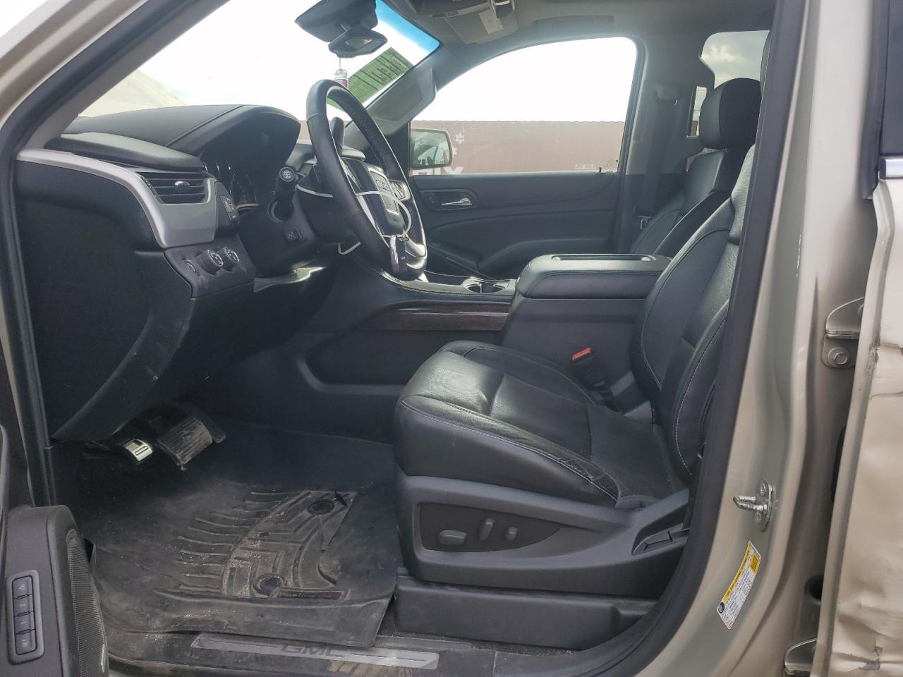 2016 GMC Yukon Xl K1500 Slt VIN: 1GKS2GKC8GR258599 Lot: 90787615