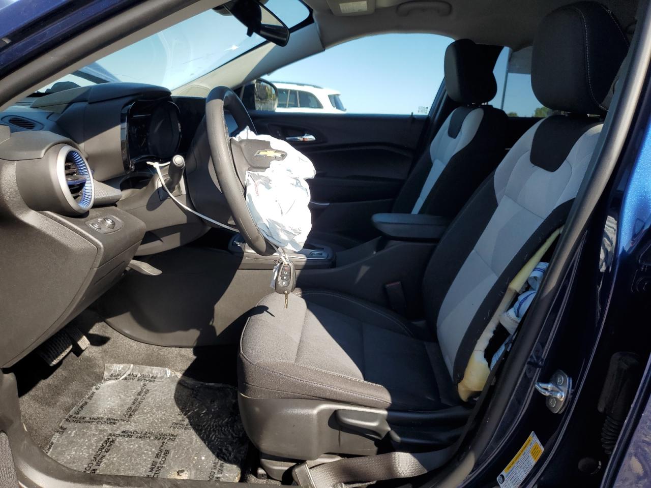 2024 Chevrolet Trax Ls VIN: KL77LFE25RC020188 Lot: 86836925