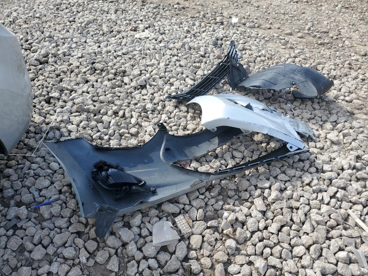 2012 Hyundai Elantra Gls VIN: 5NPDH4AE7CH104617 Lot: 82226205