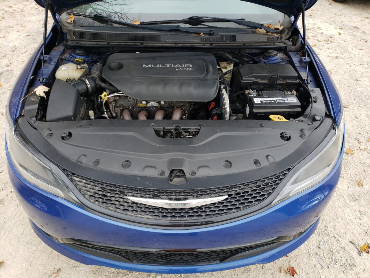 2015 Chrysler 200 S VIN: 1C3CCCBBXFN555042 Lot: 82428265