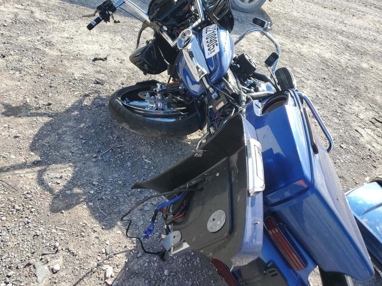 2015 Harley-Davidson Fltrxs Road Glide Special VIN: 1HD1KTM15FB648349 Lot: 82210905