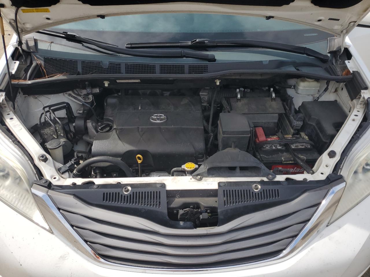 2011 Toyota Sienna Xle VIN: 5TDYK3DCXBS066929 Lot: 85003385