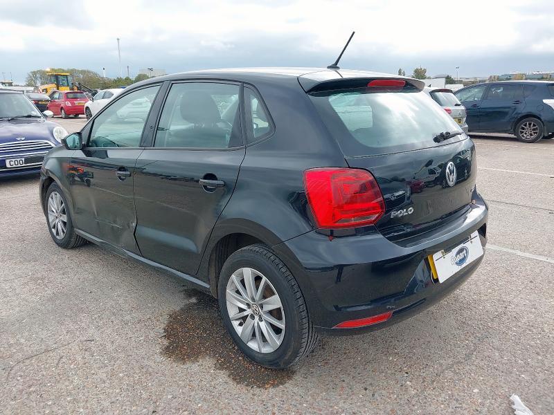 2015 VOLKSWAGEN POLO 1.0 SE 5DR