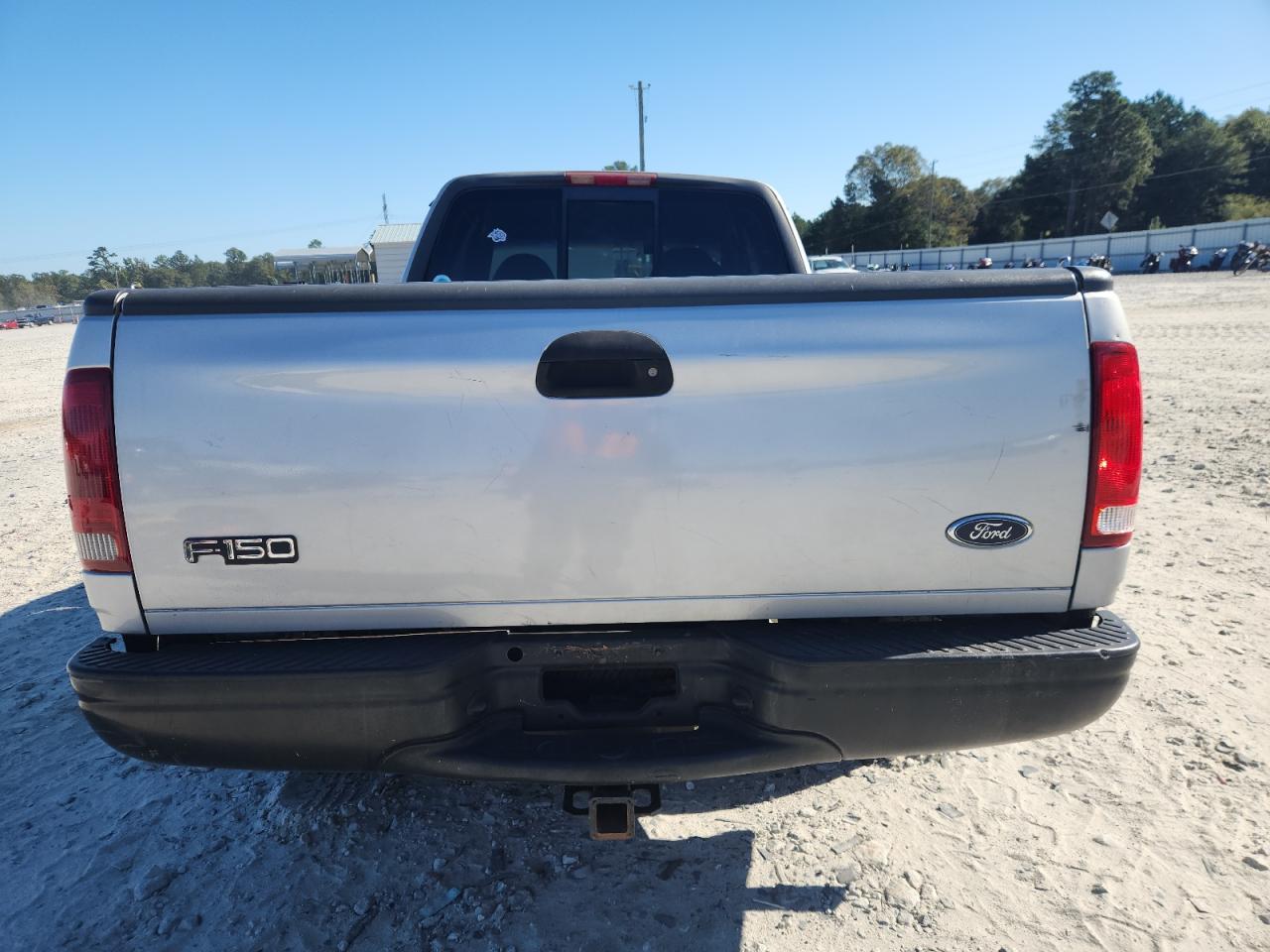 1999 Ford F150 VIN: 1FTZX1723XNA62201 Lot: 82415335