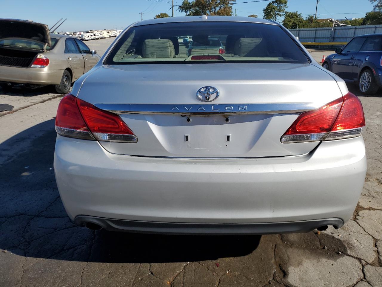 2011 Toyota Avalon Base VIN: 4T1BK3DB4BU433117 Lot: 84735695