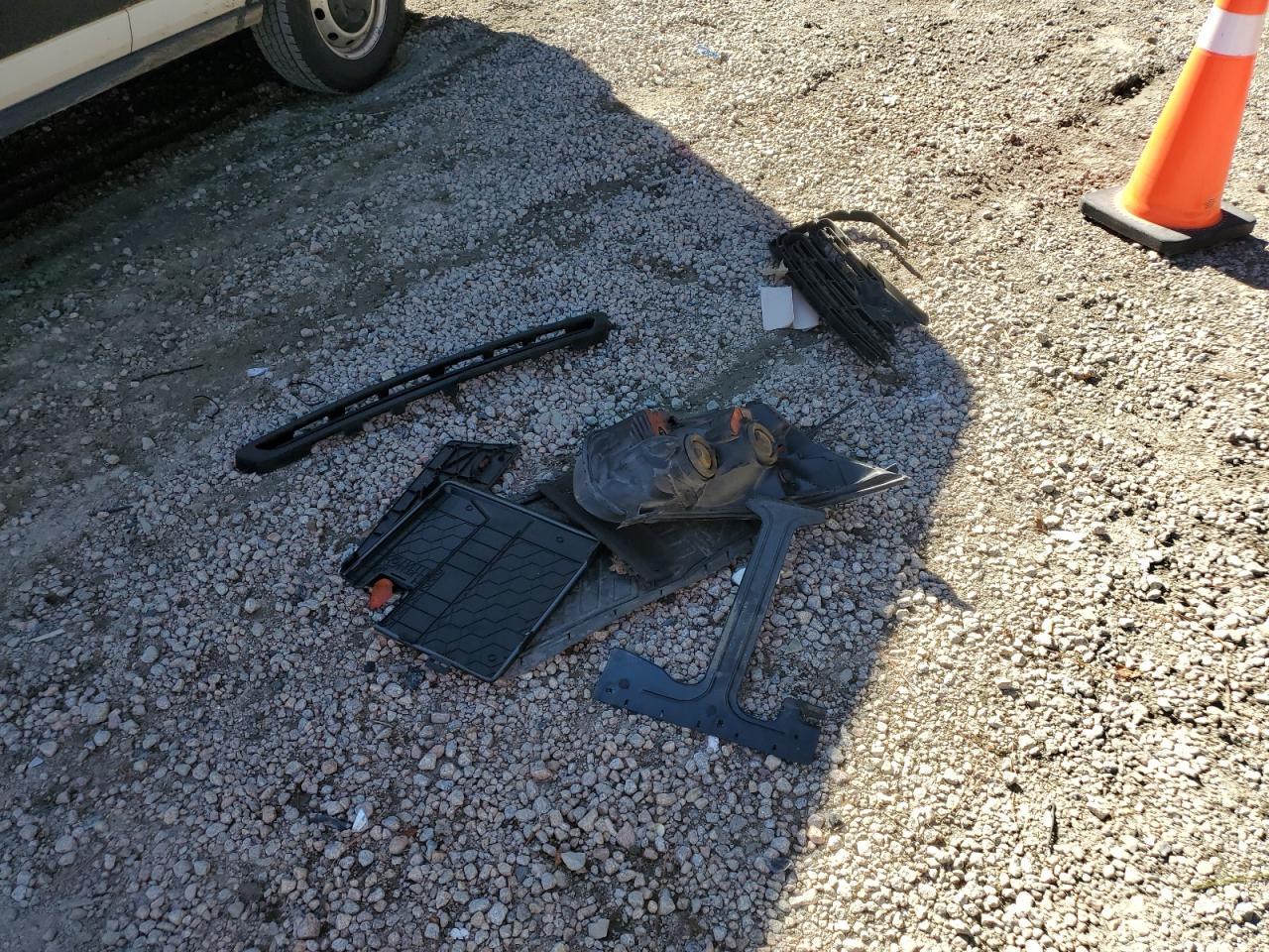 2019 Ford Transit T-250 VIN: 1FTYR2CM7KKA78530 Lot: 82444935