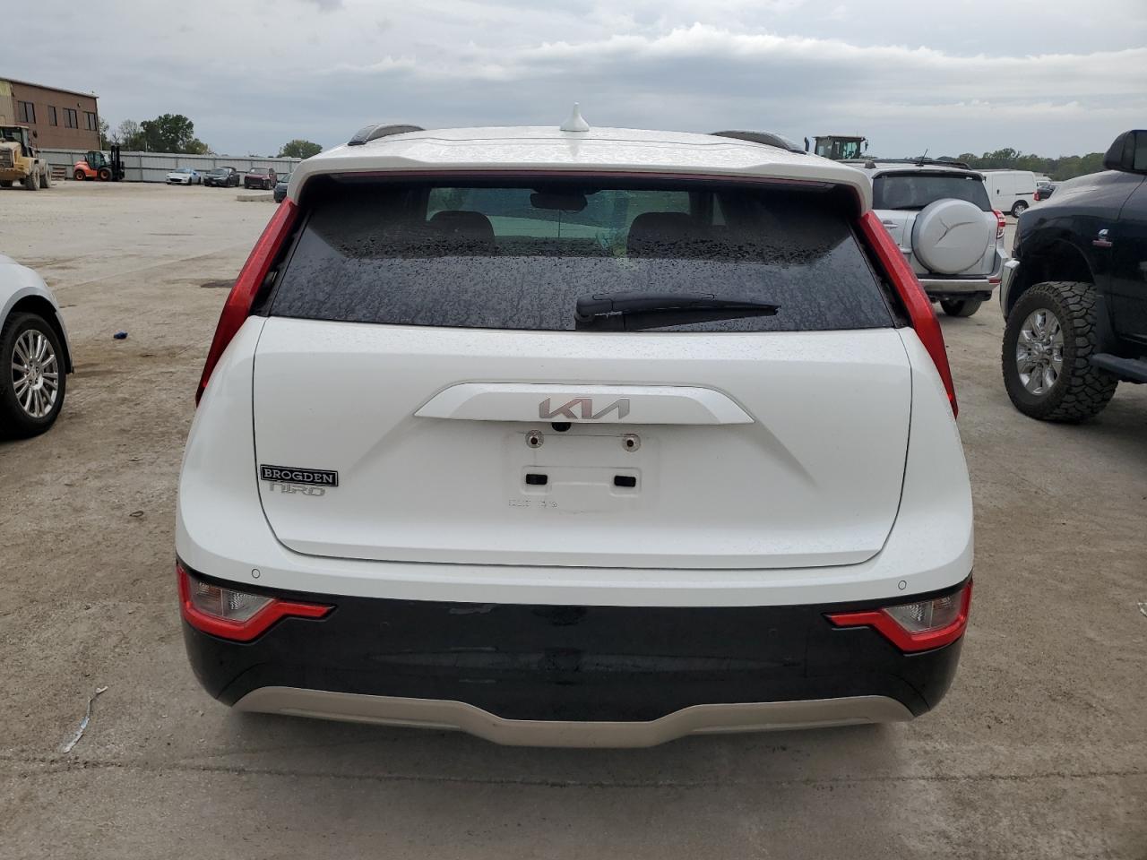 2023 Kia Niro Wind VIN: KNDCR3L13P5038067 Lot: 85341465