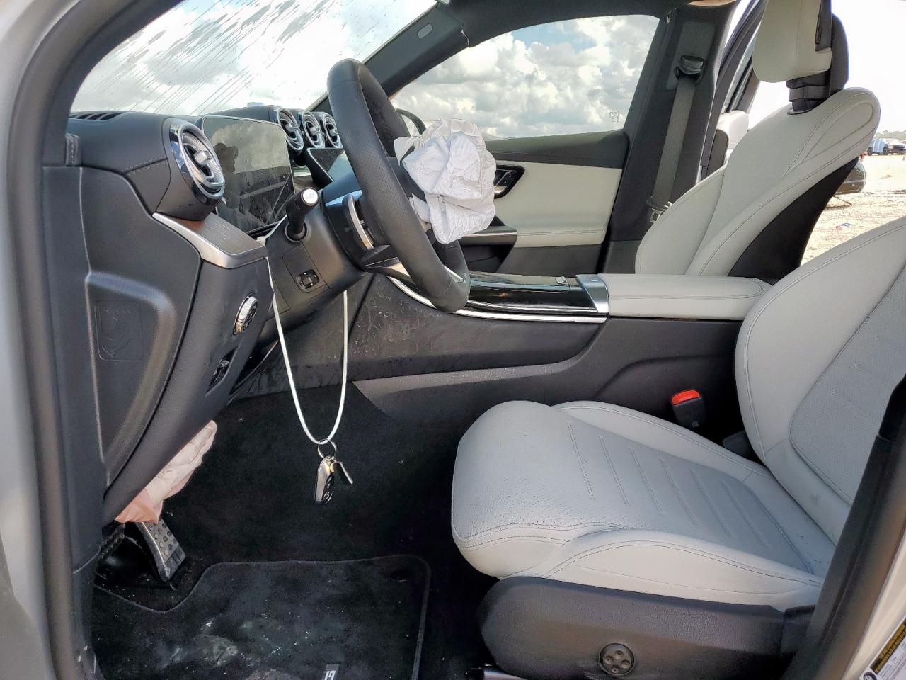 2025 Mercedes-Benz Glc 300 VIN: W1NKM4GB4SU092570 Lot: 85143905