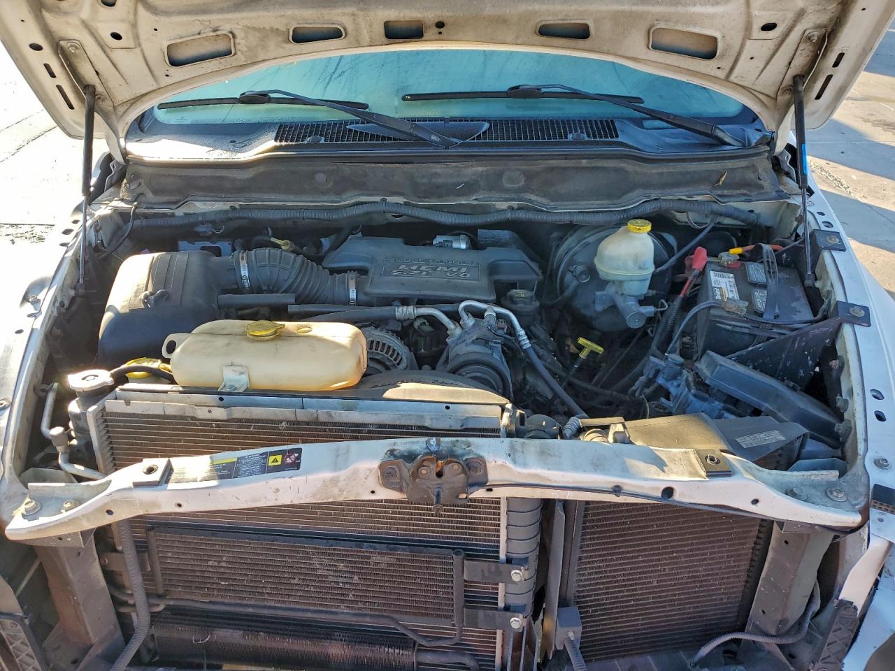 2004 Dodge Ram 1500 St VIN: 1D7HA18D94J265924 Lot: 90708895