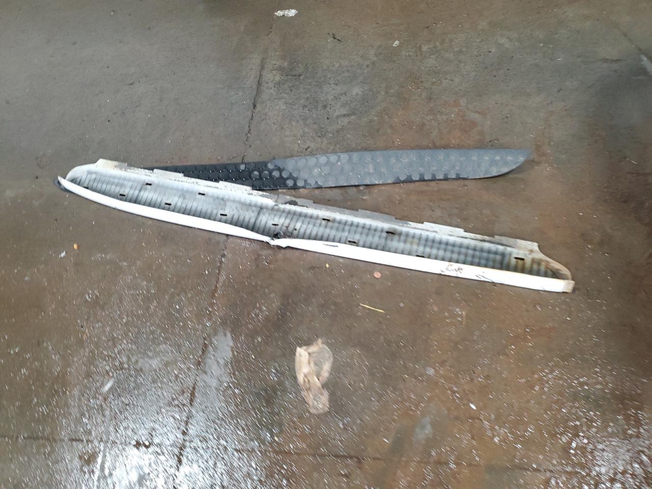 2007 GMC Envoy Denali VIN: 1GKET63M472227564 Lot: 85310315