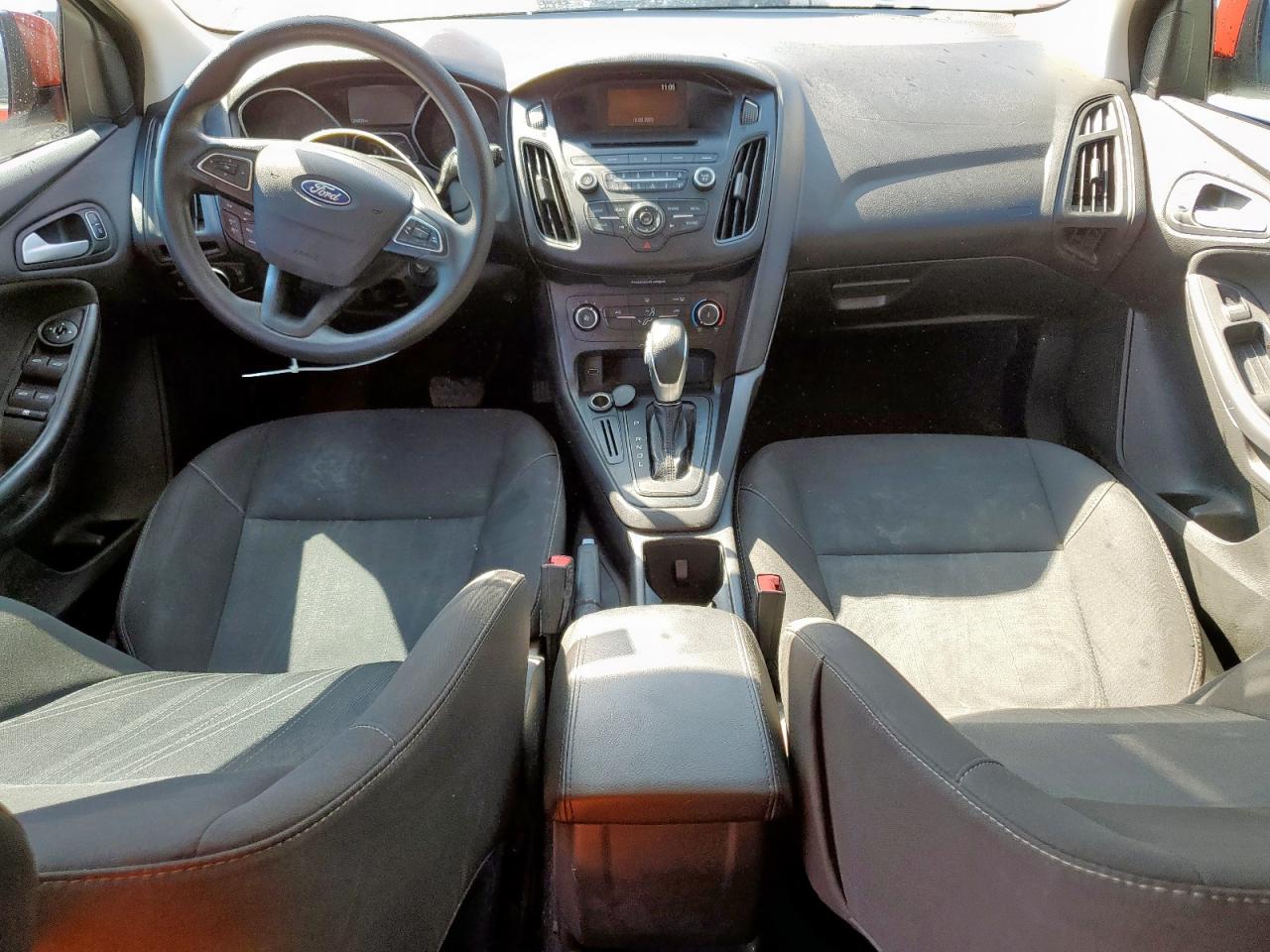 2017 Ford Focus Se VIN: 1FADP3K21HL217862 Lot: 84630615