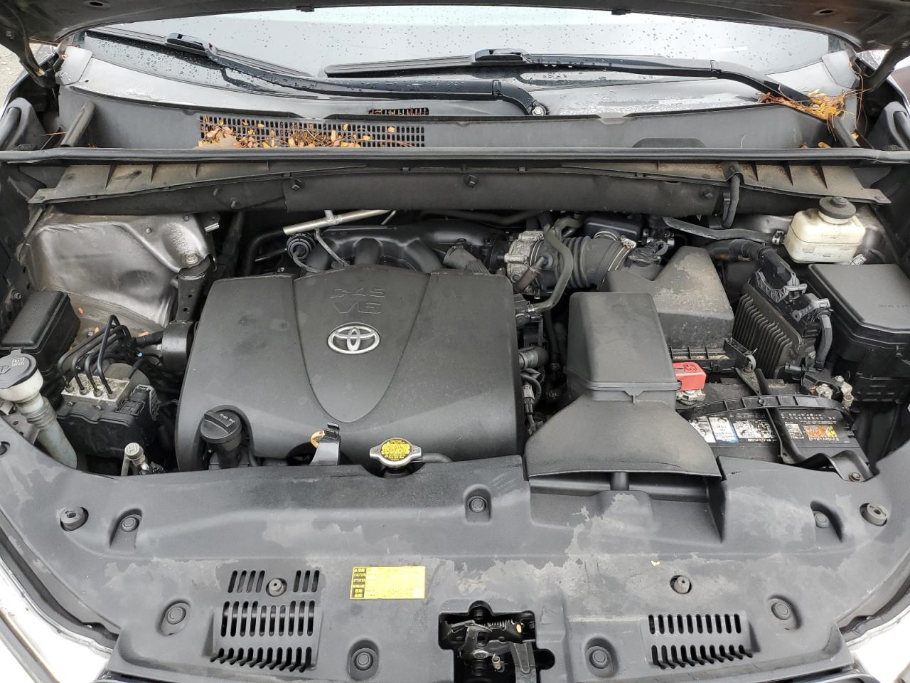 2017 Toyota Highlander Le VIN: 5TDBZRFH6HS376484 Lot: 82360235