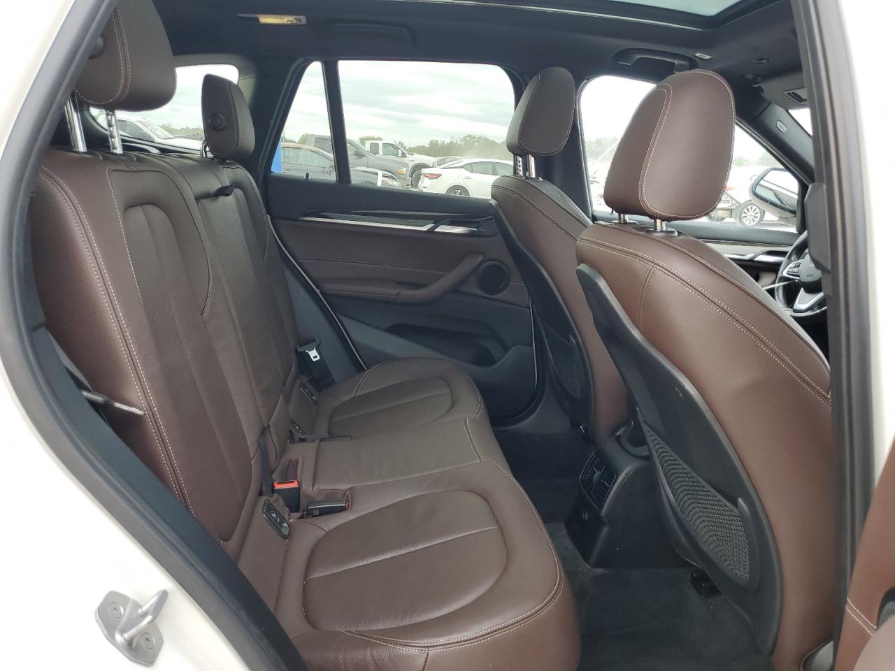 2018 BMW X1 xDrive28I VIN: WBXHT3C36J5F88871 Lot: 80751995