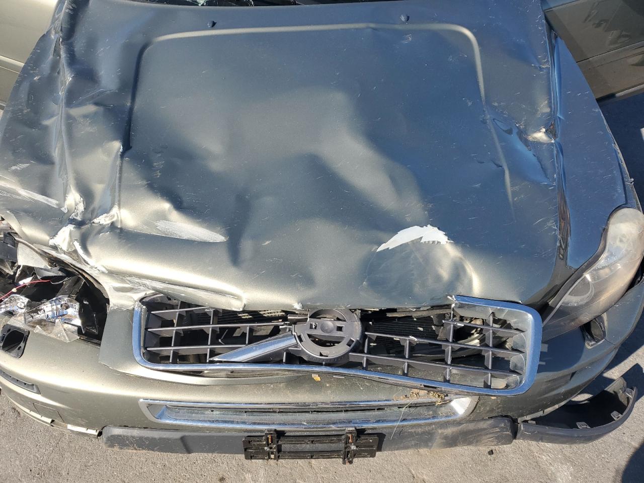 2010 Volvo Xc90 3.2 VIN: YV4982CZ8A1563716 Lot: 85901655